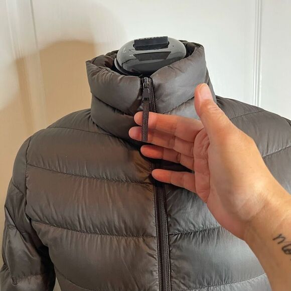 Uniqlo Down Feather Quilted Puffer Lightweight Packable Zip Pocket Winter Coat - Picture 8 of 14